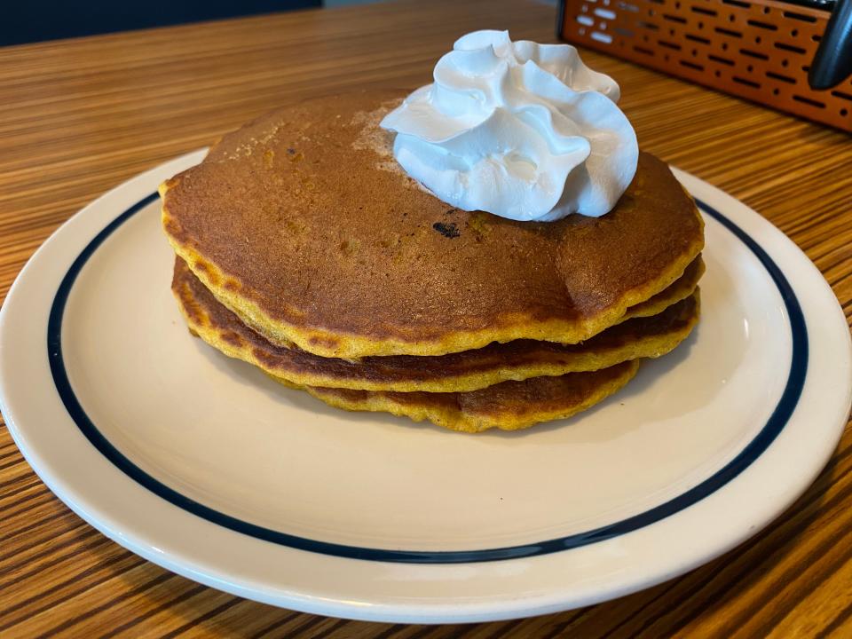 pumpkin pice pancakes  ihop