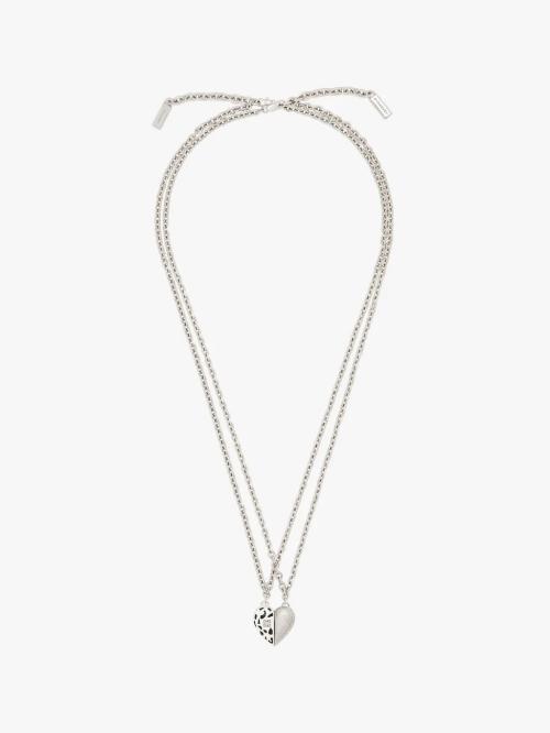 Disney's Cruella: Louis Vuitton handbag, De Beers jewellery spotted in the  film - CNA Luxury
