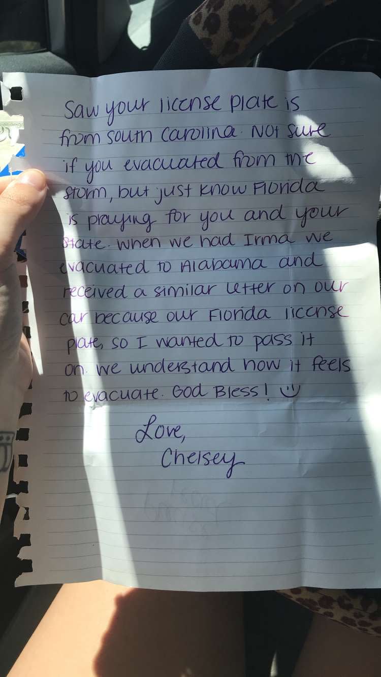 This note was left on the car of a Hurricane Florence evacuee. (Photo: Ashleigh Gilleland).