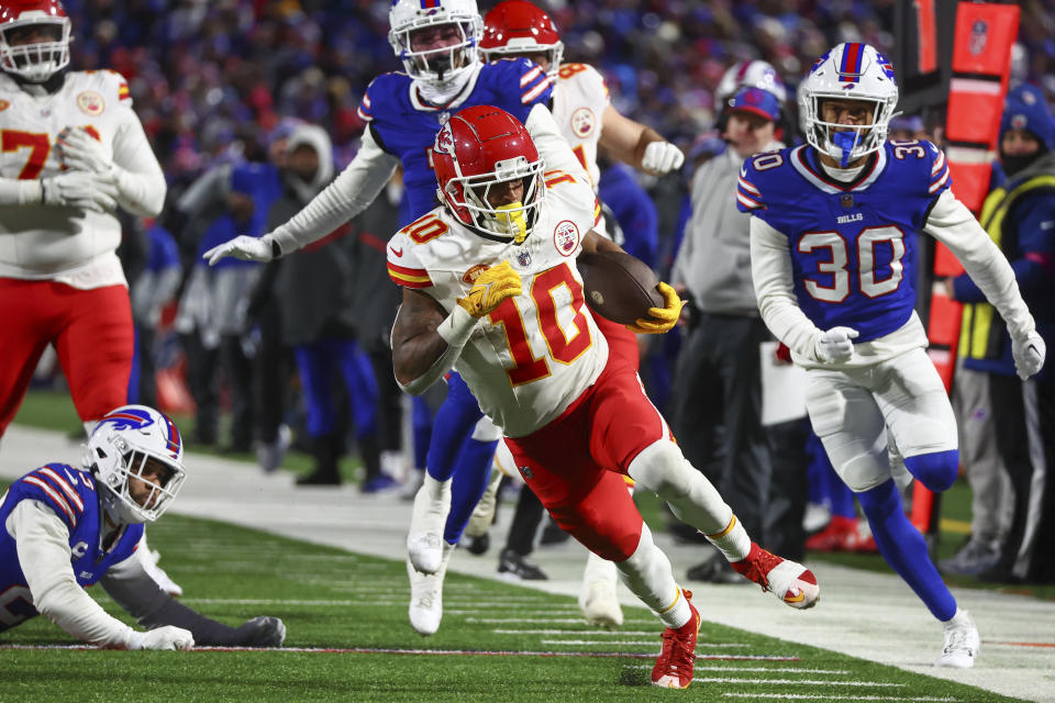 Kansas City Chiefs running back Isiah Pacheco (10) carries the ball against the Buffalo Bills during the fourth quarter of an NFL AFC division playoff football game, Sunday, Jan. 21, 2024, in Orchard Park, N.Y. (AP Photo/Jeffrey T. Barnes)