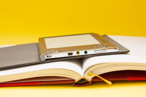Leer no tiene que ser caro. Conoce varias alternativas para que no afecte tu bolsillo. / Foto: Thinkstock