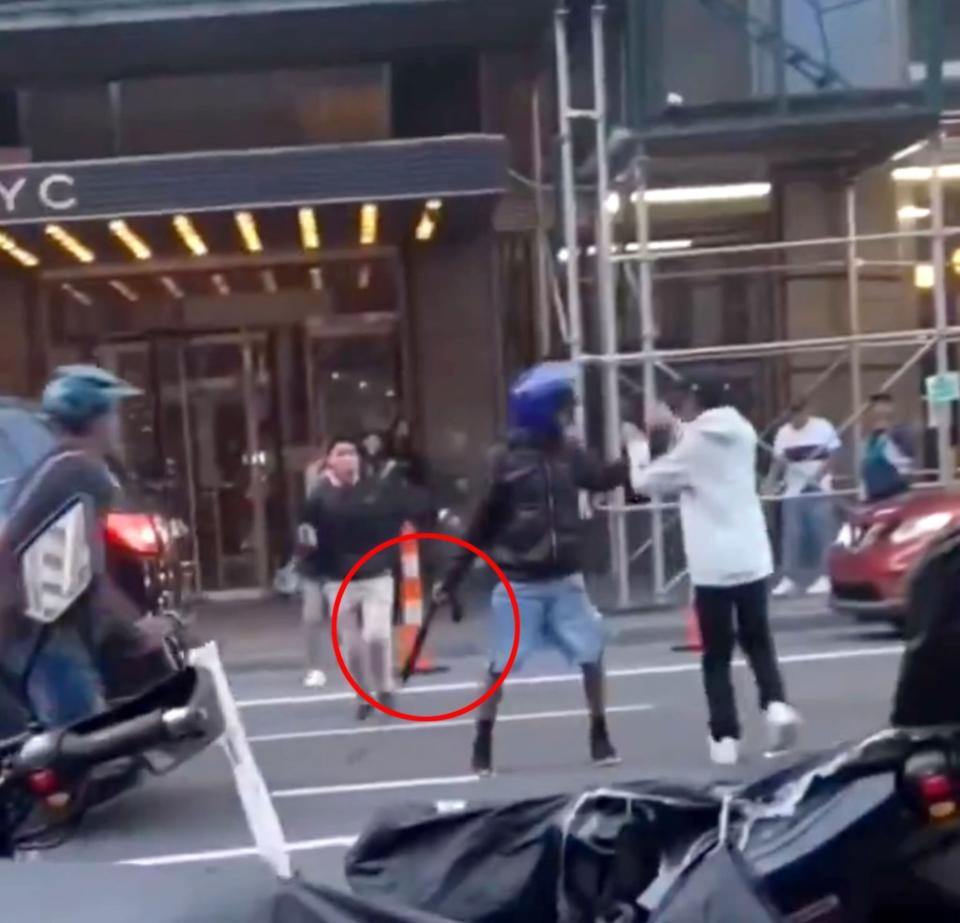 It is unclear what sparked a migrant brawl outside The Row hotel in Midtown over the weekend. @CANELATRD/X