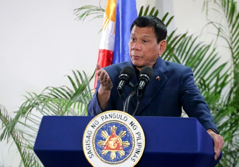 Philippine President Rodrigo Duterte said Saturday he would not sever his nation's alliance with the United States, clarifying his announcement that he plans to "separate"