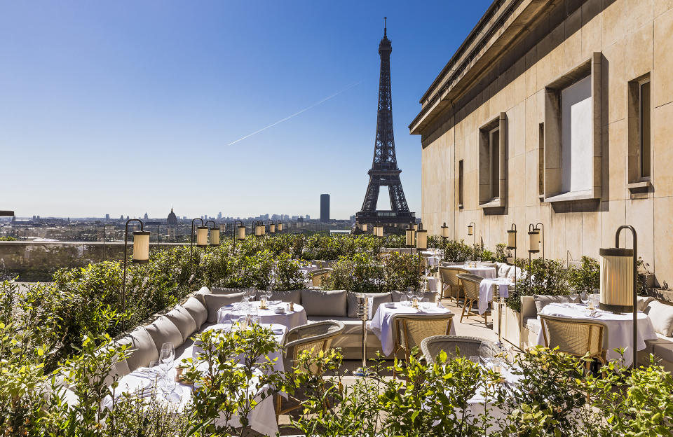 Restaurant terrasse Paris : nos meilleures adresses pour l’été