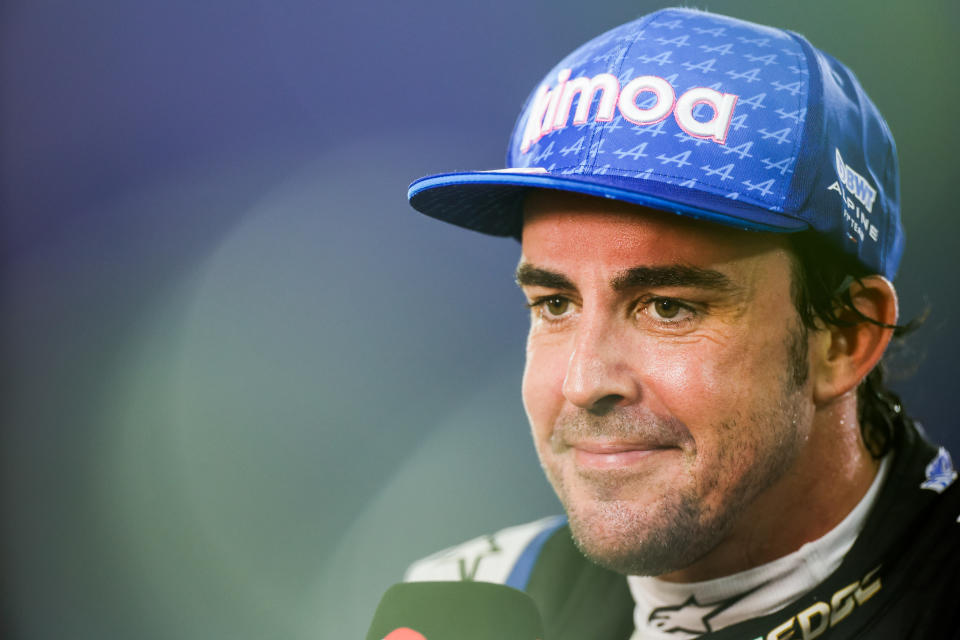 Fernando Alonso vuelve a abandonar por problemas de fiabilidad en una carrera donde pod&#xed;a recoger cantidad de puntos (Photo by Peter J Fox/Getty Images,)