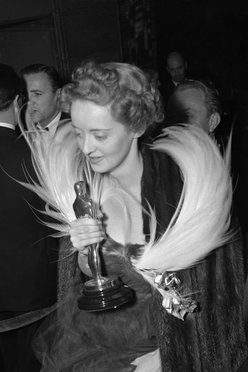 Bette Davis, in 1939