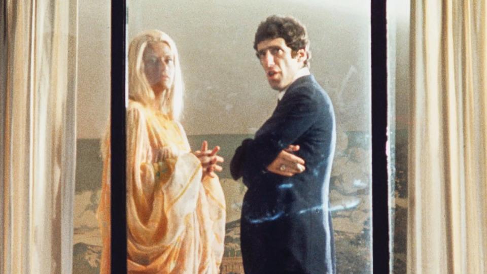 Elliott Gould in The Long Goodbye