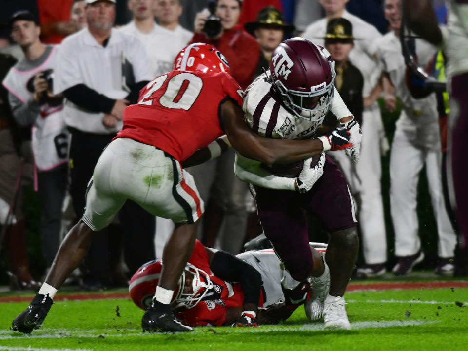 Georgia DB J.R. Reed (20) defends during the game against the Texas A&M Aggies on Saturday.(Photo by Jeffrey Vest/Icon Sportswire via Getty Images)