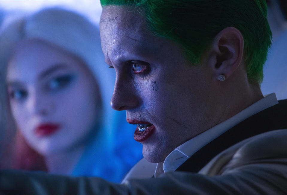 (L-r) MARGOT ROBBIE as Harley Quinn and JARED LETO as The Joker in Warner Bros. Pictures' action adventure 