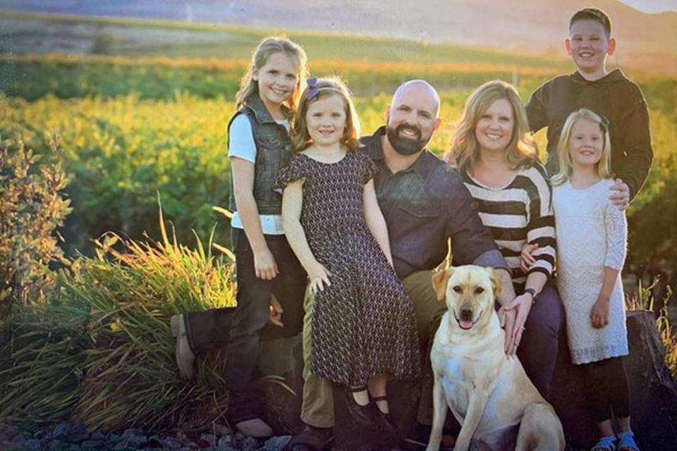 West Richland student Lana McDowell with her family parents Brian and Jodi, along with siblings Luke, Laci and JoJo.