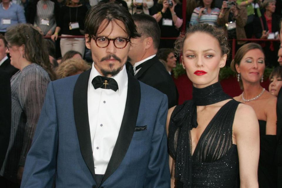 Johnny Depp and Vanessa Paradis at the 2006 Oscars (Getty Images)