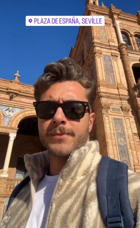 Onur Seyit Yarat (Hermanos) ha estado en la plaza de España de Sevilla