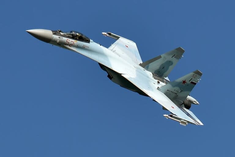 Avión de combate SU-35 de Rusia