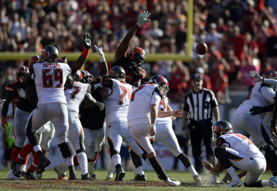 Tampa Bay Buccaneers kicker Chandler Catanzaro kicks the game-winning 59-yard field goal in overtime against the Cleveland Browns during an NFL football game Sunday, Oct. 21, 2018, in Tampa, Fla. (AP Photo/Jason Behnken)