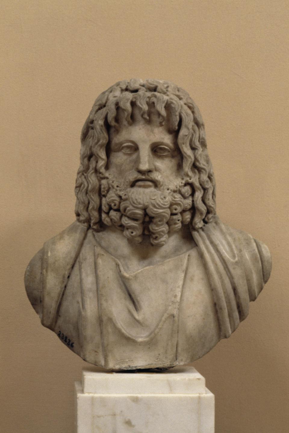 EGYPT - FEBRUARY 22: Bust of Zeus, from, Alexandria, Egypt. Greek-Roman civilisation, 2nd-3rd century AD. Alexandria, Greek-Roman Museum (Photo by DeAgostini/Getty Images)