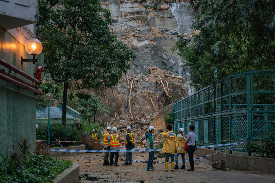 本港9月初出現「500年一遇」暴雨，多區出現水浸及山泥傾瀉。Anadolu Agency via Getty Images
