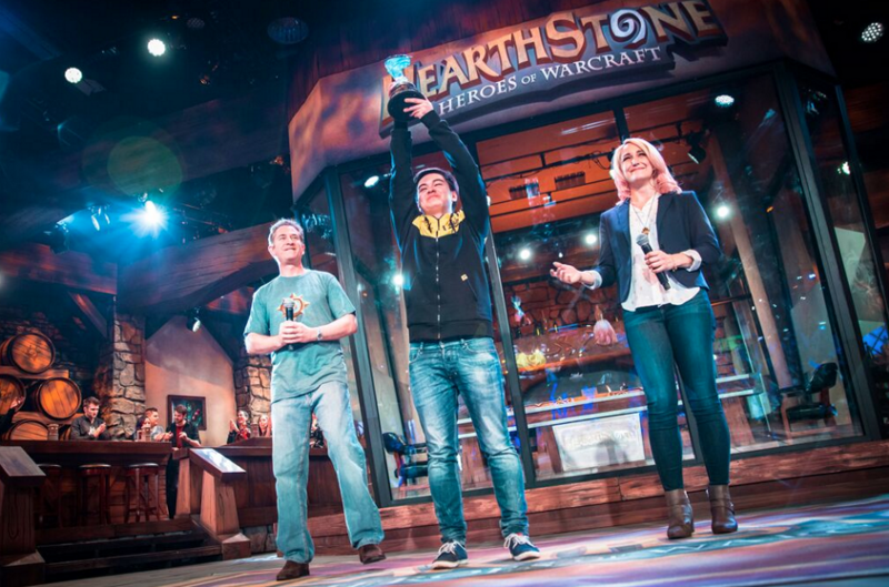 Ostkaka won the 2015 Hearthstone World Championship (2015)