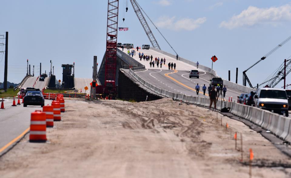 Spanning the Indian River, the NASA Causeway provides a direct east-west link from Titusville and State Road 405 to Kennedy Space Center.