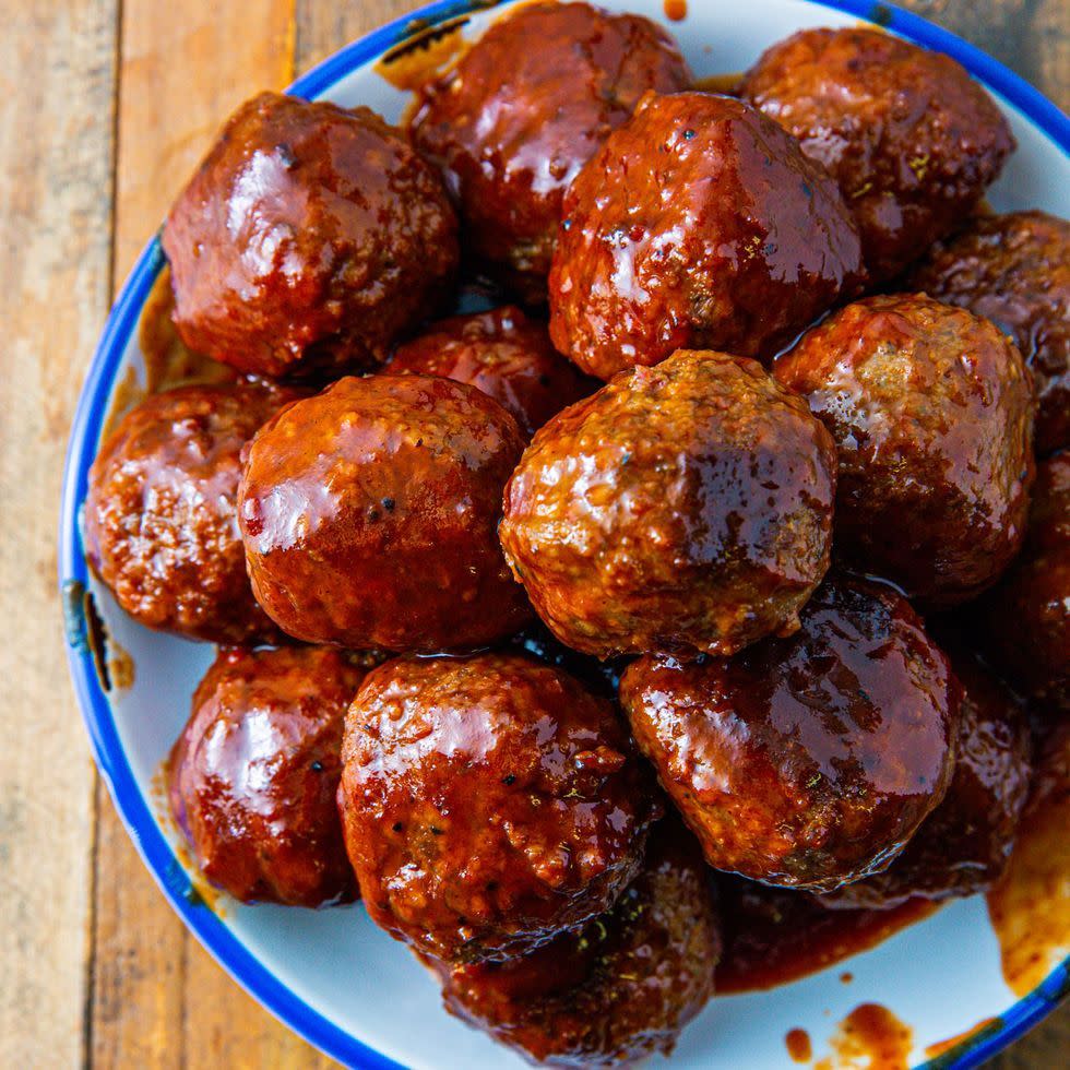 slow cooker grape jelly meatballs