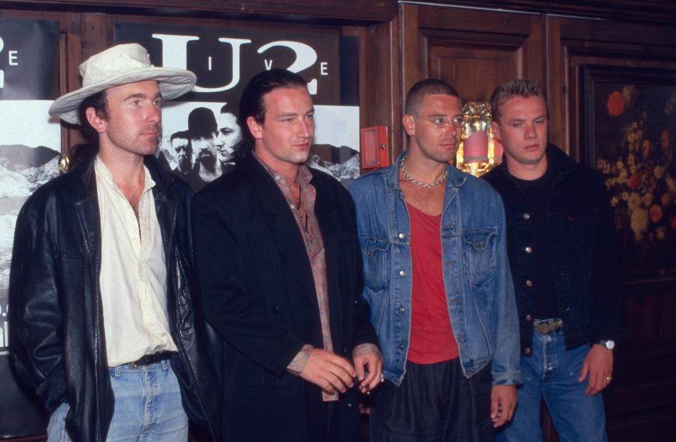 U2