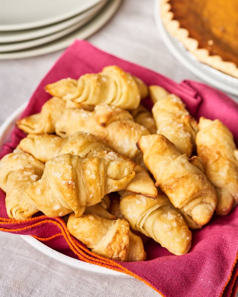 Easy Buttery Crescent Rolls