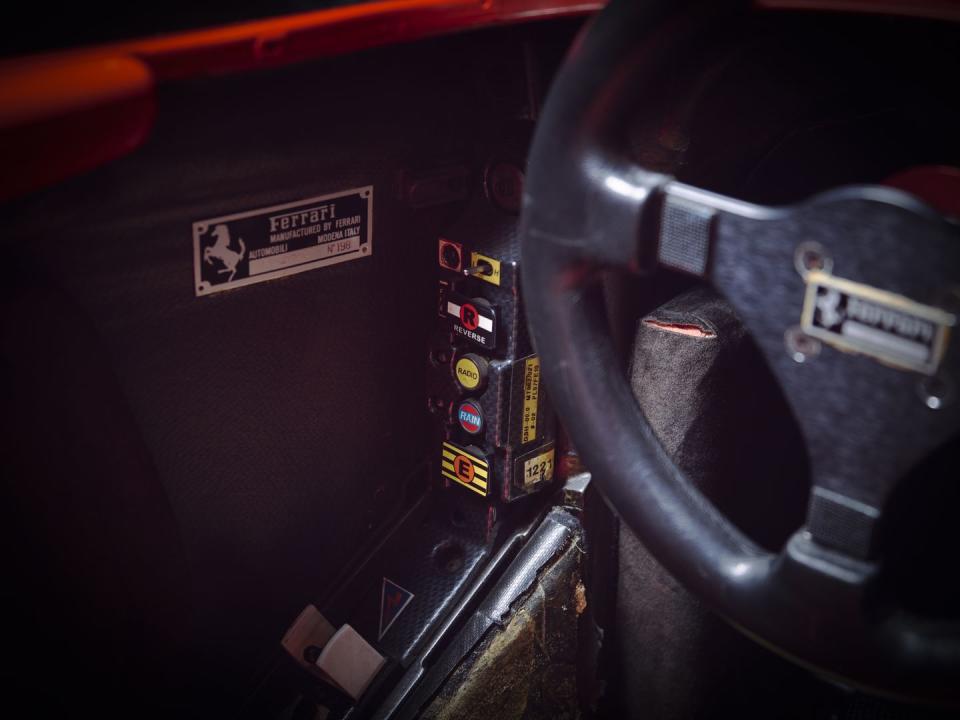 2000 ferrari f1 car cockpit