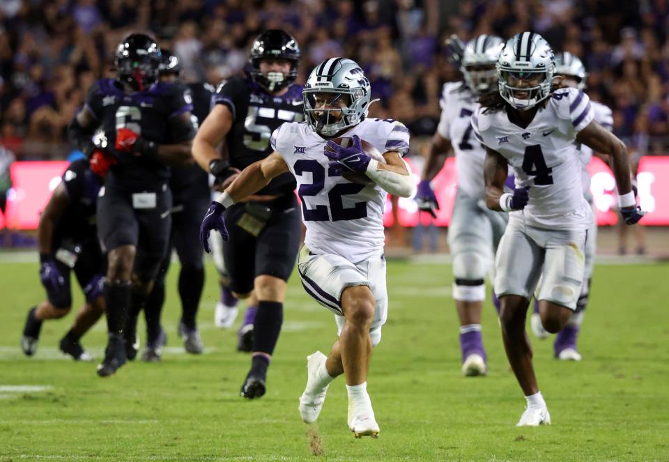 At 5-foot-6, don't tell Kansas State's all-purpose extraordinaire Deuce Vaughn that the little guy can't win. Look for the Wildcats to upset Alabama in the Sugar Bowl.