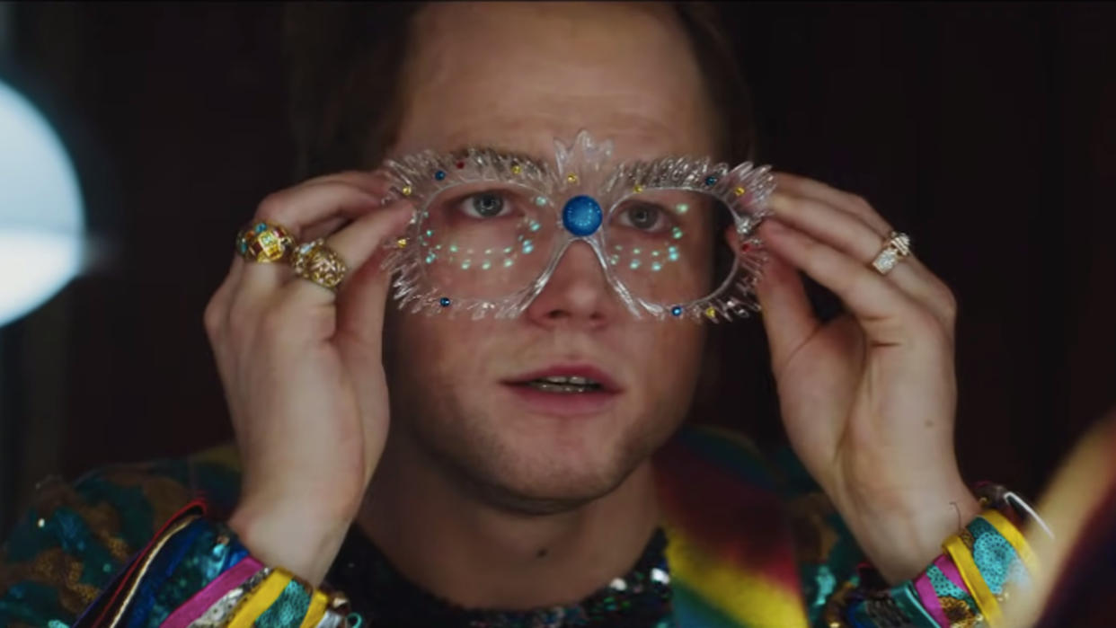  Taron Egerton in Rocketman. 