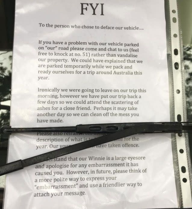 A note claiming to be from the owners. Source: Twitter/ Dannielle Miller