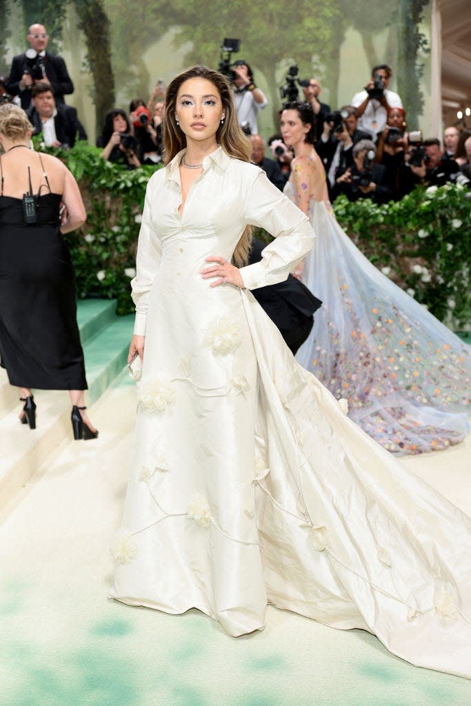 Madelyn Cline attends the 2024 Met Gala.