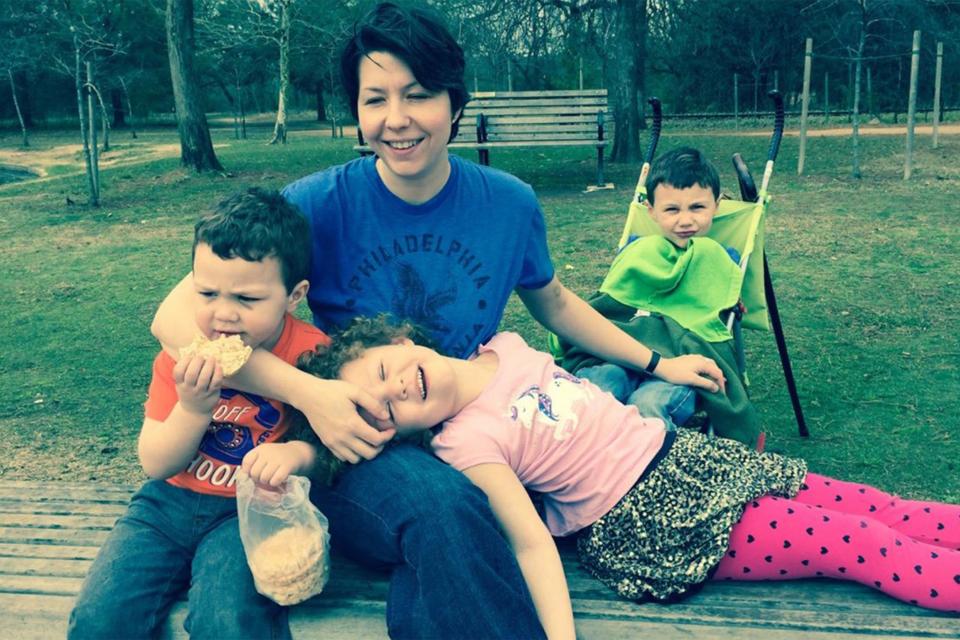 Texas Mom Kills Her 3 Children in Murder-Suicide Days After Finalizing Divorce