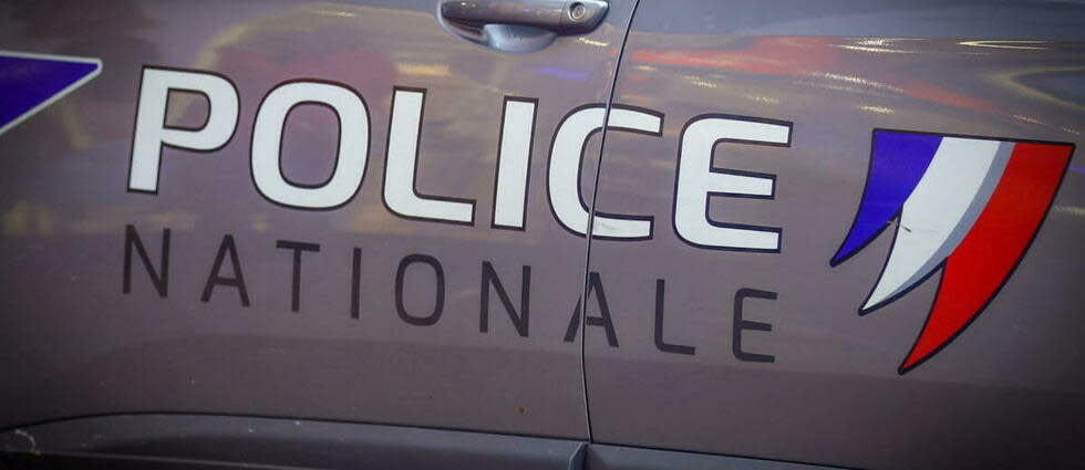 La police judiciaire a interpellé près de Rouen le supect du meurtre d'un jeune homme de 25 ans, ainsi que sa compagne.  - Credit:Lionel VADAM  / MAXPPP / PHOTOPQR/L'EST REPUBLICAIN/MAXPP