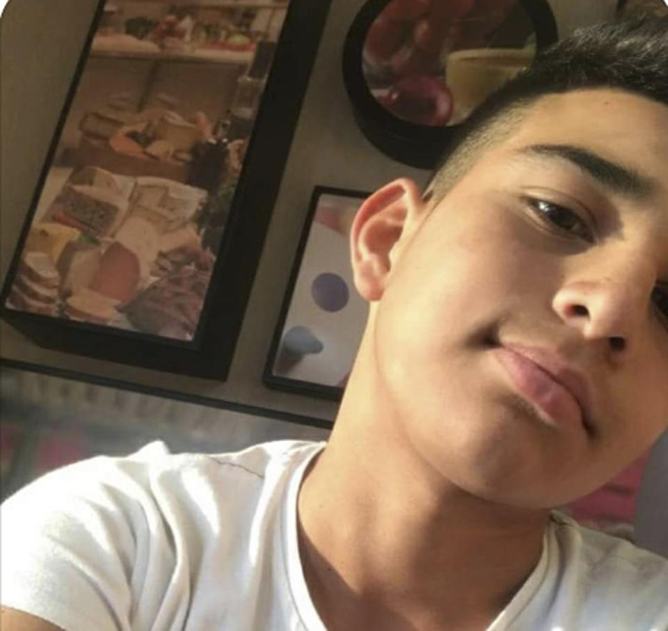 This photo provided by Jason Gonzalez shows a selfie of Antonio Arce. On Tuesday, Jan. 15, 2019, police say officers reported seeing Arce burglarizing a car and he ran away holding what appeared to be a handgun. During the chase, police say he turned toward the officers and one of them fired on him. He died at a hospital. The gun turned out to be an airsoft gun that police say was taken from the car. (Photo courtesy of Jason Gonzalez via AP)