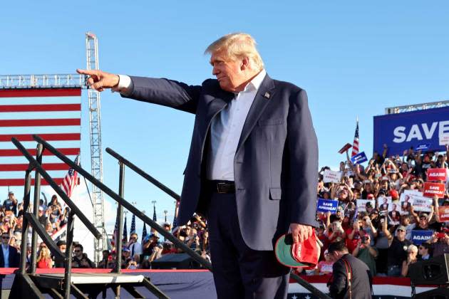 Donald Trump Holds Campaign Rally In Support Of Arizona GOP Candidates - Credit: Getty Images
