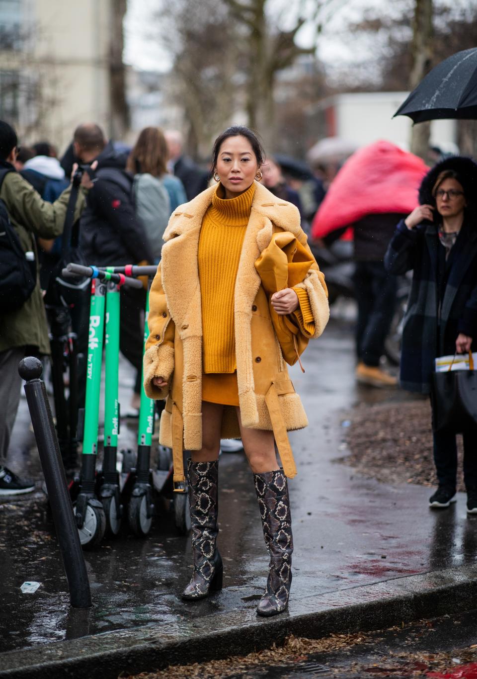 <h1 class="title">Street Style - Paris Fashion Week Womenswear Fall/Winter 2019/2020 : Day Eight</h1><cite class="credit">Christian Vierig</cite>