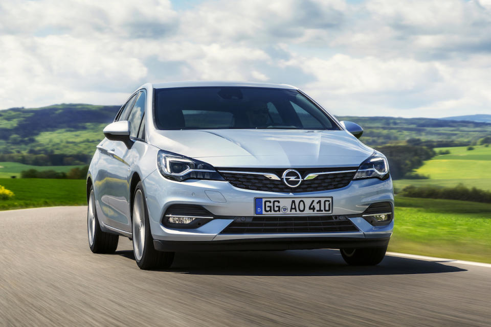 Opel-Astra-507802.jpg