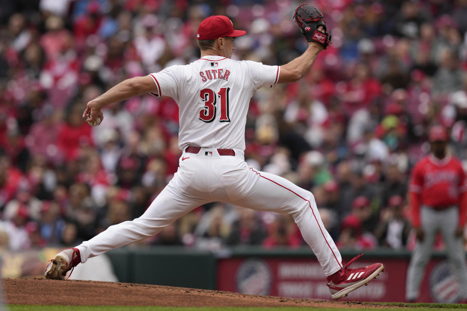 Cincinnati Reds pitcher Brent Suter throws in the first inning of a baseball game against the Los Angeles Angels, Sunday, April 21, 2024, in Cincinnati. (AP Photo/Carolyn Kaster)