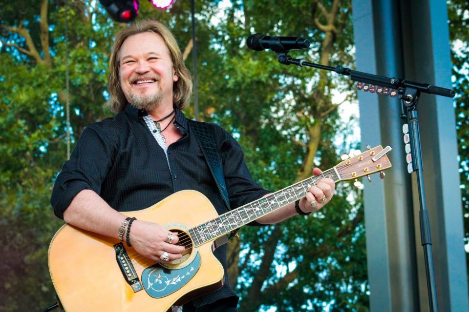 Country star Travis Tritt will return to Tuscaloosa in 2024, playing the newly-renamed Mercedes-Benz Amphitheater.