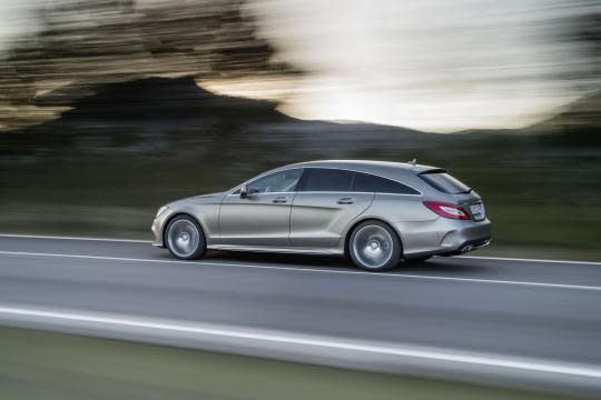 多項車款適用「3年租賃專案」，本月入主Mercedes-Benz CLS 400 Shooting Brake即同步享有三年乙式全險。