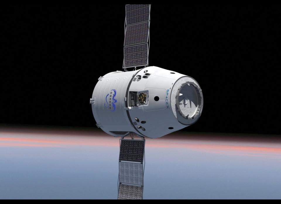A computer rendering of the SpaceX Dragon capsule shows its deployed solar panels, which <a href="http://www.spacex.com/downloads/dragonlab-datasheet.pdf" target="_hplink">help power the vehicle</a>.