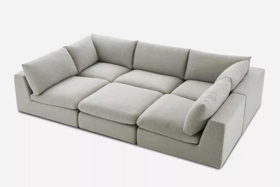 <p><a href="https://go.redirectingat.com?id=74968X1596630&url=https%3A%2F%2Fwww.castlery.com%2Fus%2Fpla%2Fdawson-pit-sectional-sofa&sref=https%3A%2F%2Fwww.elledecor.com%2Fshopping%2Ffurniture%2Fg60249741%2Fbest-pit-sofas%2F" rel="nofollow noopener" target="_blank" data-ylk="slk:Shop Now;elm:context_link;itc:0;sec:content-canvas" class="link ">Shop Now</a></p><p>Dawson Pit-Sectional Sofa</p><p>Castlery</p><p>$5434.00</p><span class="copyright">Castlery</span>