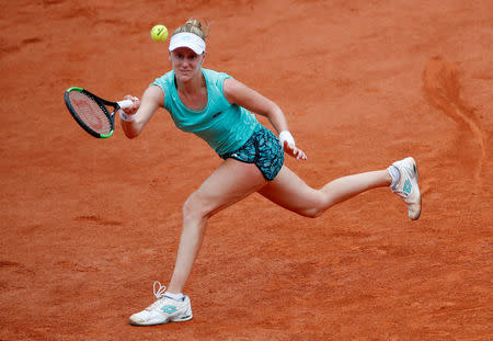 Tennis - French Open - Roland Garros, Paris, France - May 30, 2018 Alison Riske of the U.S. in action during her first round match against Romania's Simona Halep REUTERS/Pascal Rossignol