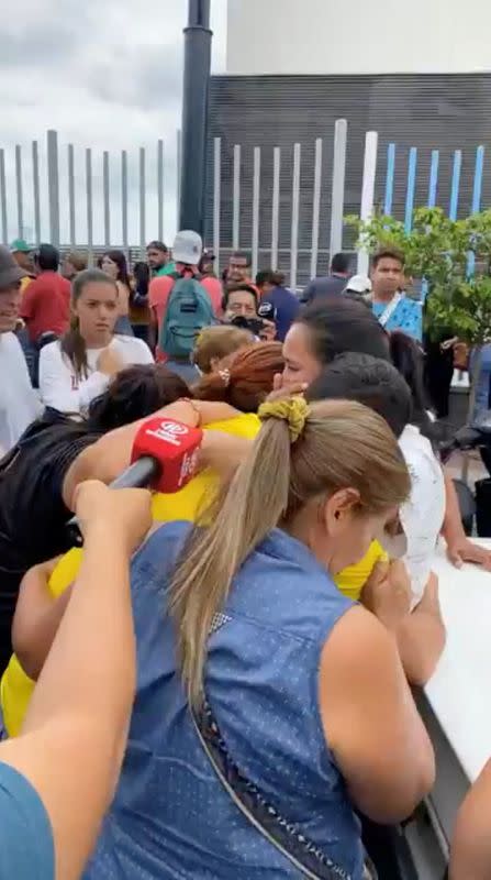 厄瓜多市長視察公共工程遇刺身亡