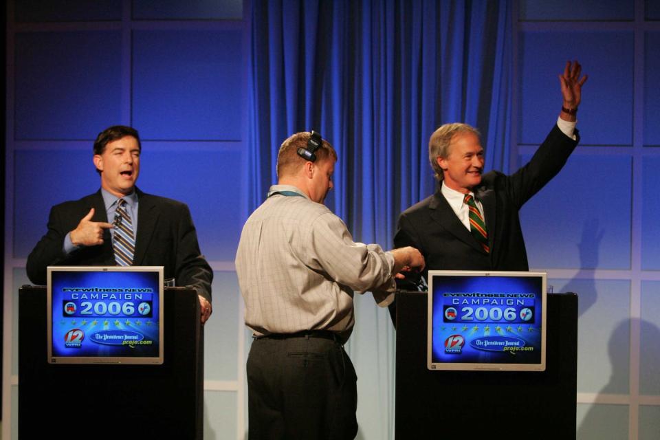 Laffey, left, prepares to debate incumbent Sen. Lincoln D. Chafee at Toll Gate High School on Aug. 24, 2006.