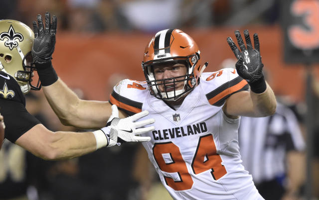 Carl Nassib, first openly gay player to play in NFL games, retires -  Sactown Sports