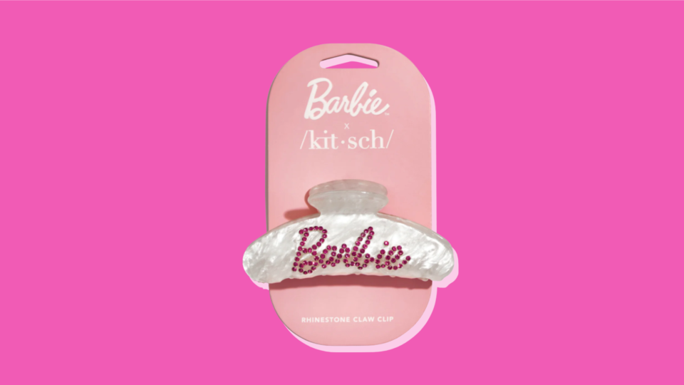 Barbiecore gifts for Barbie fans: Kitsch Barbie claw clip