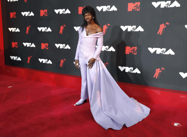 Los hombres que 'rompieron' la alfombra roja de los VMAs