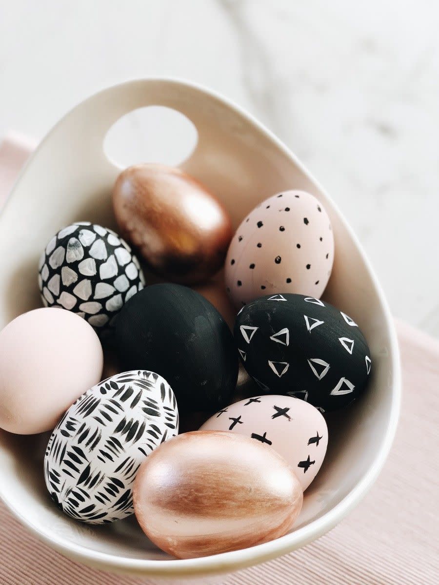 modern painted eggs easter decorations