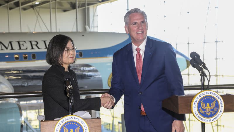 House Speaker Kevin McCarthy, R-Calif., right, shakes hands with Taiwanese President Tsai Ing-wen after delivering statements to the press after a Bipartisan Leadership Meeting at the Ronald Reagan Presidential Library in Simi Valley, Calif., Wednesday, April 5, 2023.