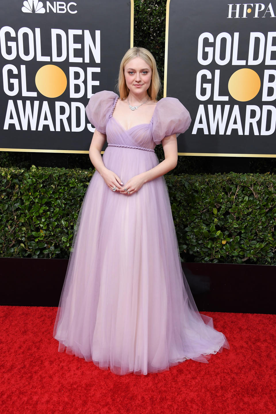 Dakota Fanning in a pink Dior gown at the Golden Globes 2020